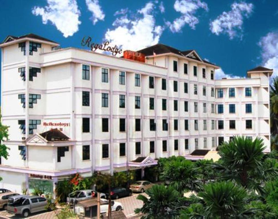 Regaalojamiento Hotel Ipoh Exterior foto